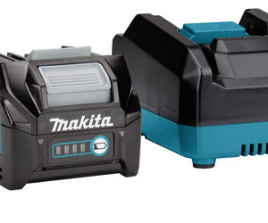 Makita 191J81-6 40v XGT Li-ion Accu Starterset (2x 2.5Ah) + Lader In Mbox